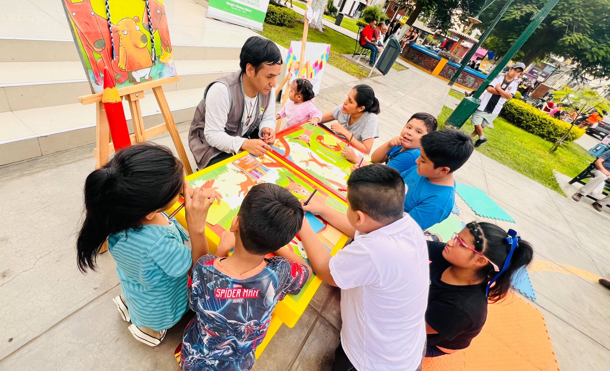 👏🤝ASI SE VIVIÓ LA JORNADA DE LECTURA EN HOMENAJE AL POETA JOSÉ WATANABE 📖✨